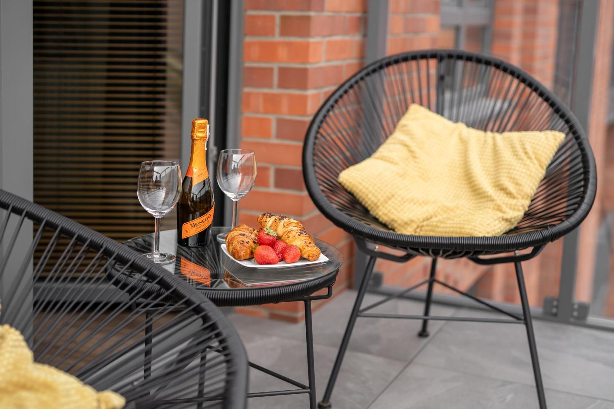 Scala 60D City Center Apartments With Parking By Lion Apartments Gdansk Exterior photo